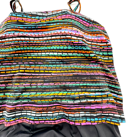 MIRACLESUIT TRIMSHAPER Size 18 Rainbow Colorful Swimsuit‎ Romper Bra Tank Shorts - Picture 1 of 10
